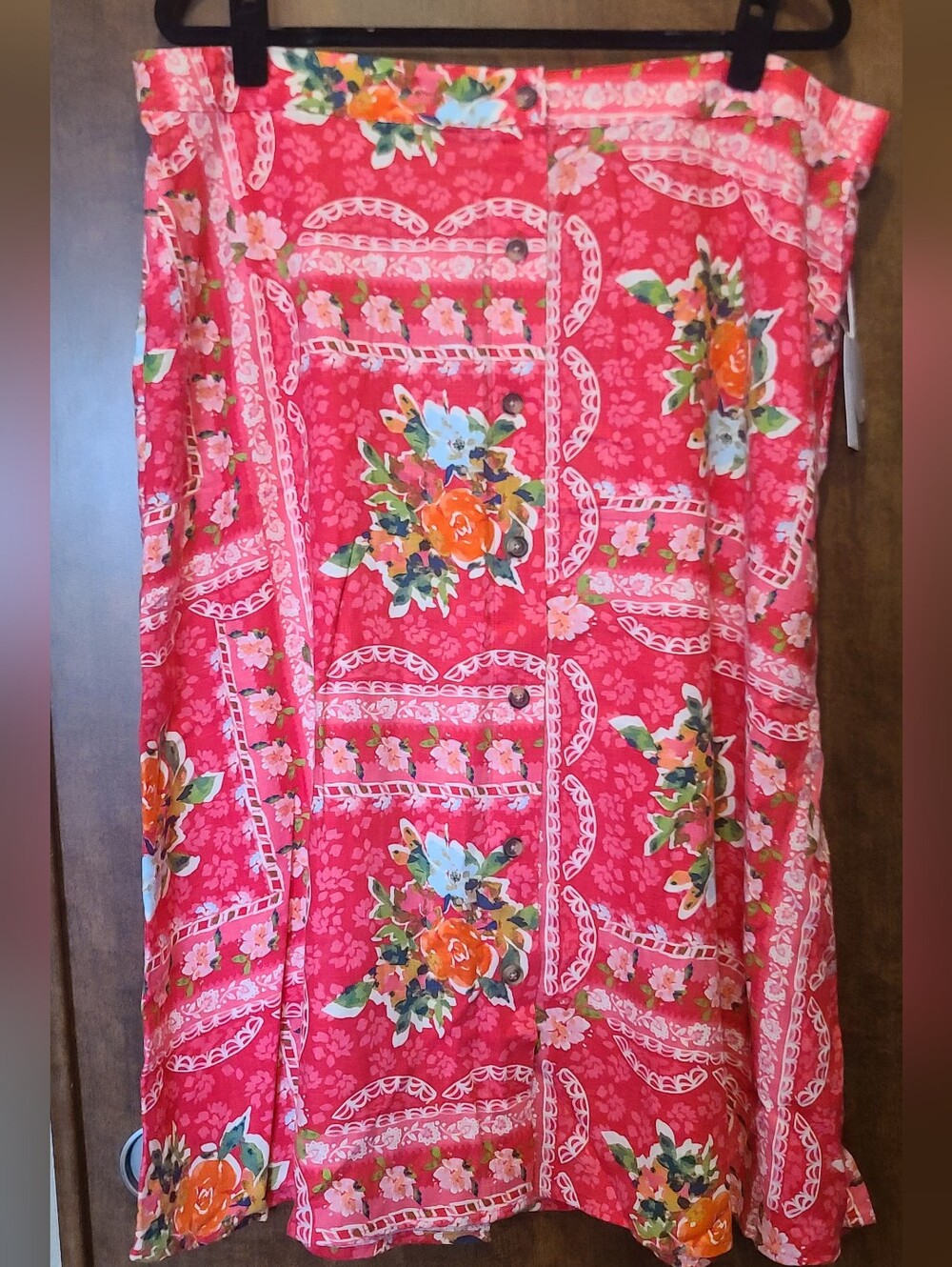 LC Lauren Conrad Coral Pink Floral Skirt.